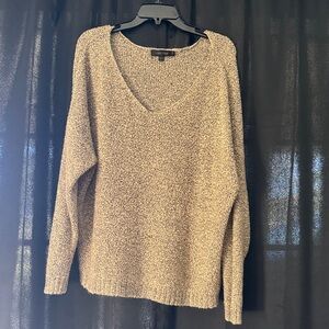 Love Tree V-Neck Sweater - Tan